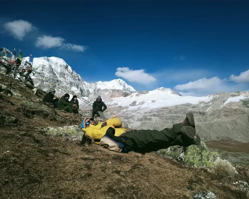 Tsergo Ri Langtang ()